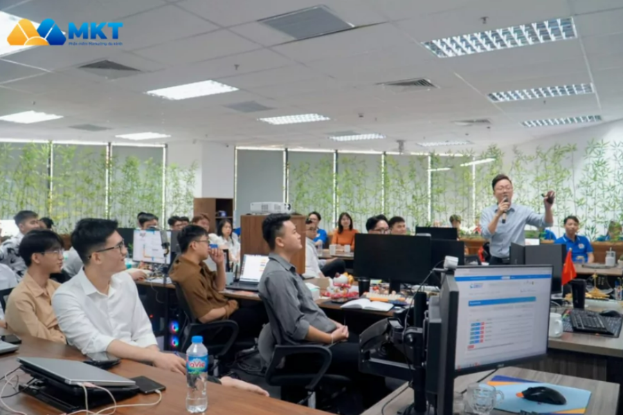 Chương Trình Đào Tạo Vi-Eagle tại Phần Mềm MKT